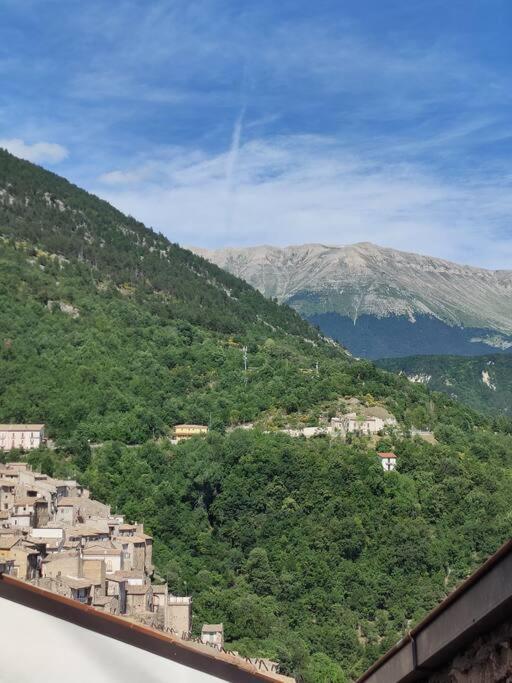 Casa Vacanza Pacentro Kültér fotó
